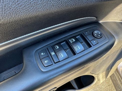 Used 2018 Dodge Durango GT AWD/4WD image 6