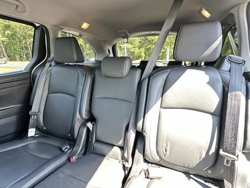 Used 2023 Honda Odyssey Touring image 10