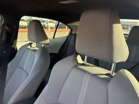 Used 2024 Toyota Corolla SE image 9