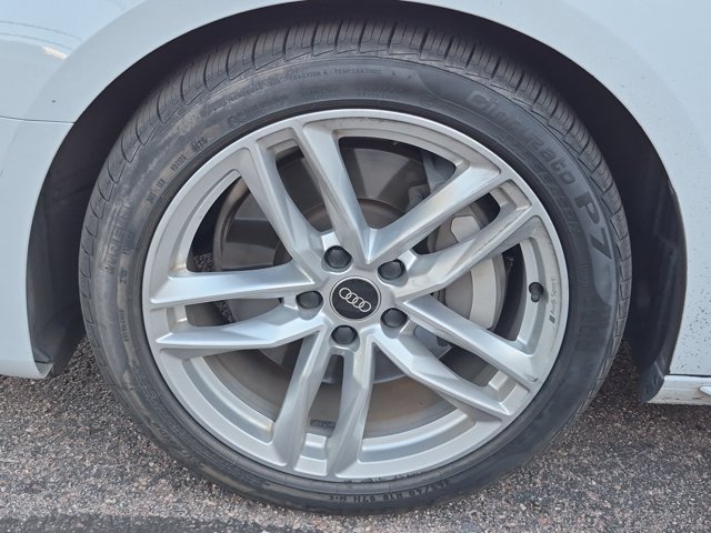 Used 2022 Audi A4 2.0T Premium Plus AWD/4WD image 16