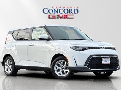 Used 2024 Kia Soul LX w/ Option Group 015