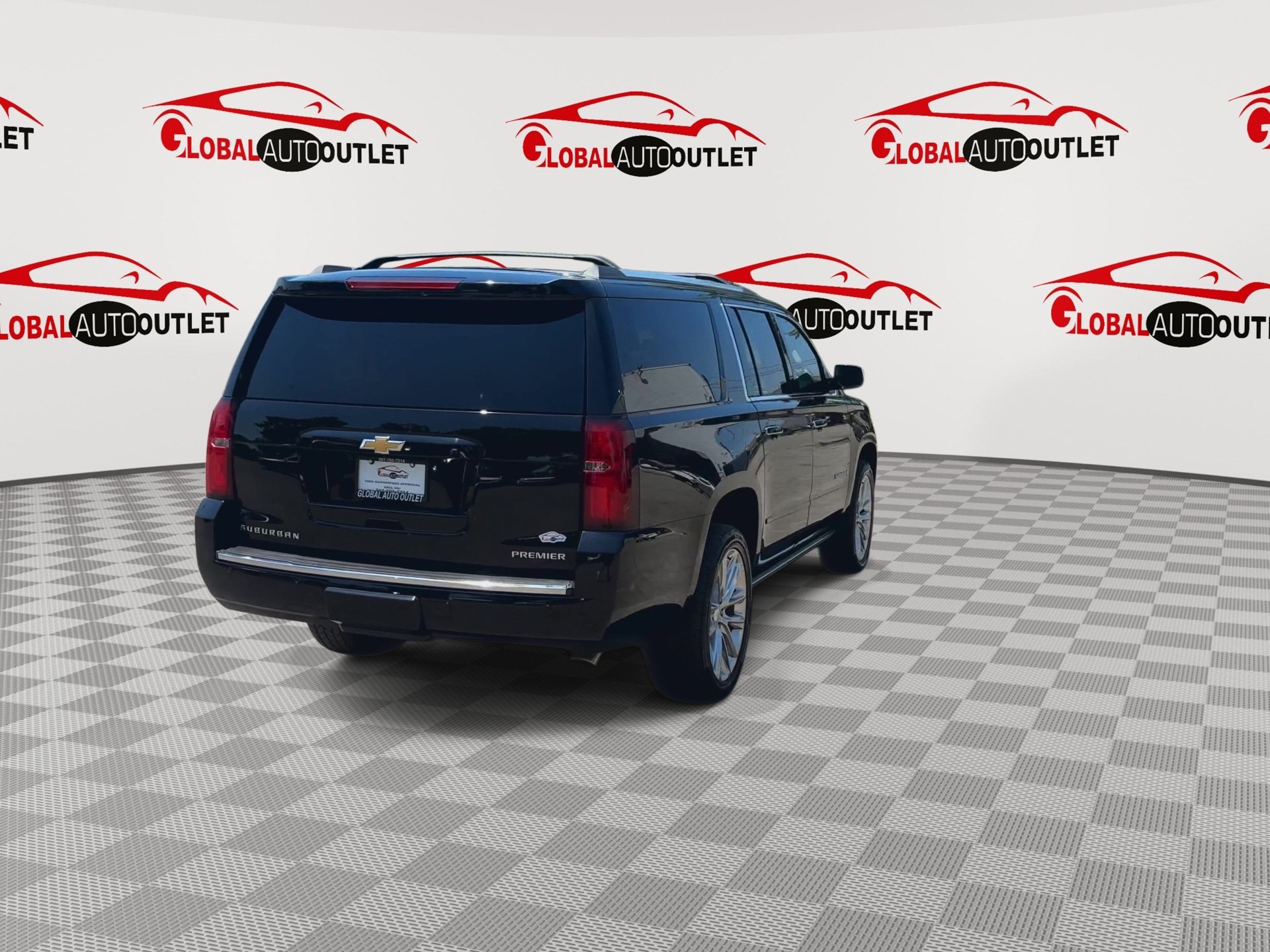Used 2019 Chevrolet Suburban Premier w/ Premier Plus Edition AWD/4WD image 7