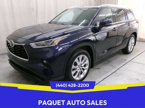 Used 2021 Toyota Highlander Limited AWD/4WD image 1