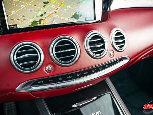 Used 2015 Mercedes-Benz S 550 4MATIC Coupe image 68