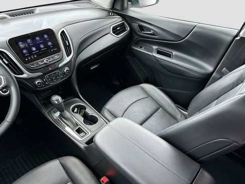 Used 2020 Chevrolet Equinox Premier w/ Premier Redline Edition FWD image 21