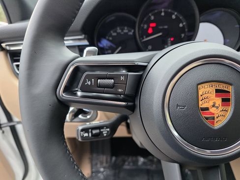 New 2026 Porsche Macan AWD/4WD image 24