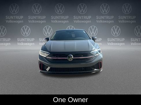 Used 2023 Volkswagen Jetta GLI Autobahn FWD image 6