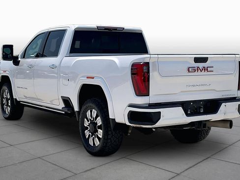 Used 2024 GMC Sierra 2500 Denali w/ Denali Reserve Package AWD/4WD image 12