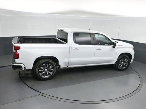 Used 2023 Chevrolet Silverado 1500 RST w/ Z71 Off-Road Package image 29