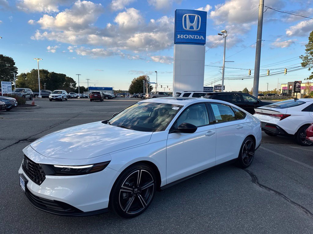 Used 2026 Honda Accord SE image 1