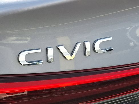 Used 2022 Honda Civic Sport image 30