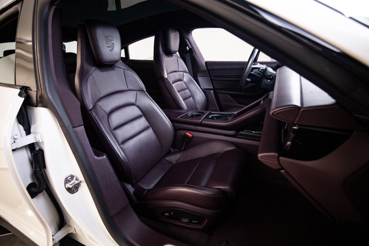 Certified 2024 Porsche Taycan 4S AWD/4WD image 30