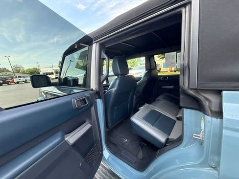 Used 2023 Ford Bronco Outer Banks AWD/4WD image 14