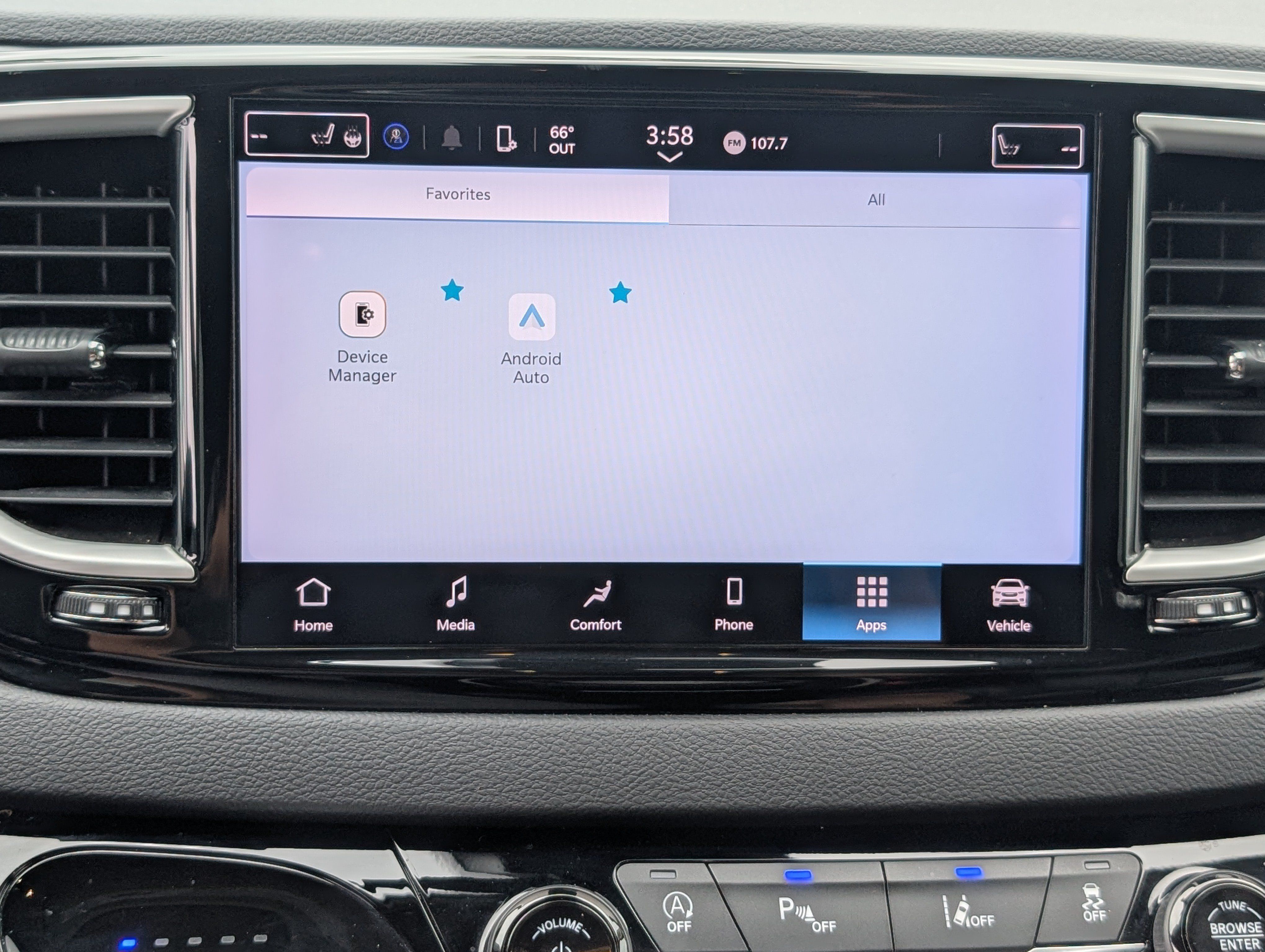 Used 2023 Chrysler Pacifica Touring-L FWD image 28