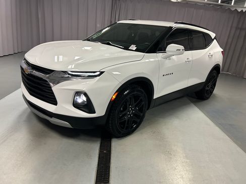 Used 2022 Chevrolet Blazer LT AWD/4WD image 3