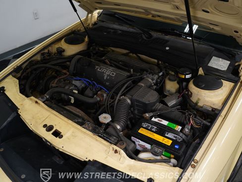 Used 1989 Chrysler TC by Maserati FWD image 31
