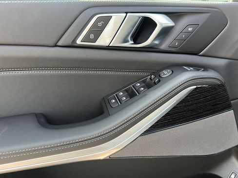 New 2026 BMW X5 xDrive50e w/ M Sport Package image 14