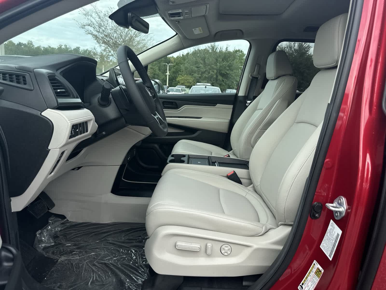 New 2026 Honda Odyssey EX-L image 13