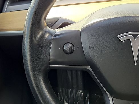 Used 2018 Tesla Model 3 Performance AWD/4WD image 17