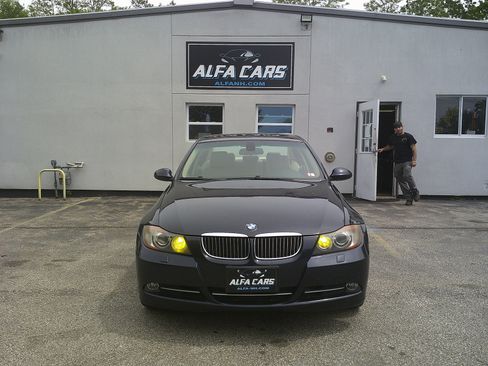 Used 2008 BMW 335xi Sedan AWD/4WD image 2
