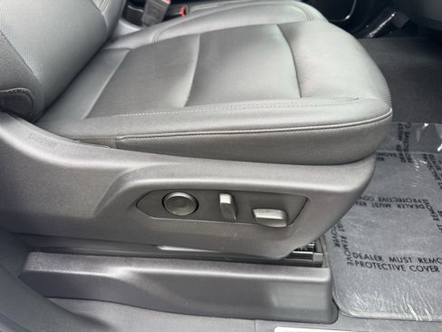 Used 2025 GMC Sierra 1500 SLT image 24