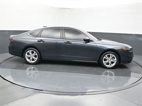 Used 2024 Honda Accord LX image 6
