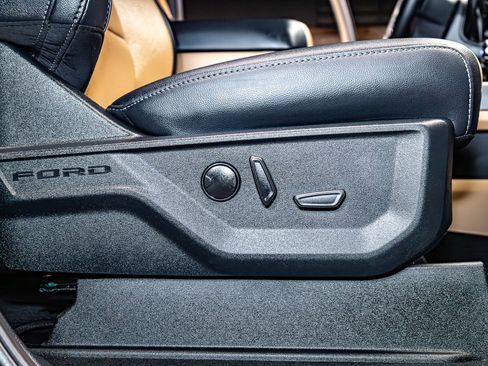 Used 2026 Ford F350 Lariat image 28