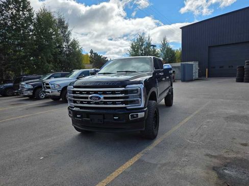 Used 2024 Ford F350 Platinum image 4