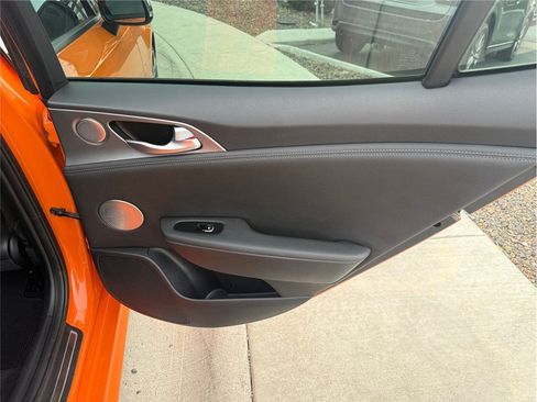 Used 2019 Kia Stinger GTS AWD/4WD image 32