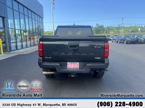 Used 2024 Toyota Tacoma SR AWD/4WD image 7