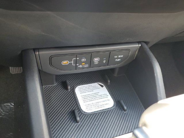 New 2026 Kia K4 GT-Line Turbo FWD image 32