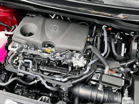 Certified 2026 Toyota Sienna XLE image 32