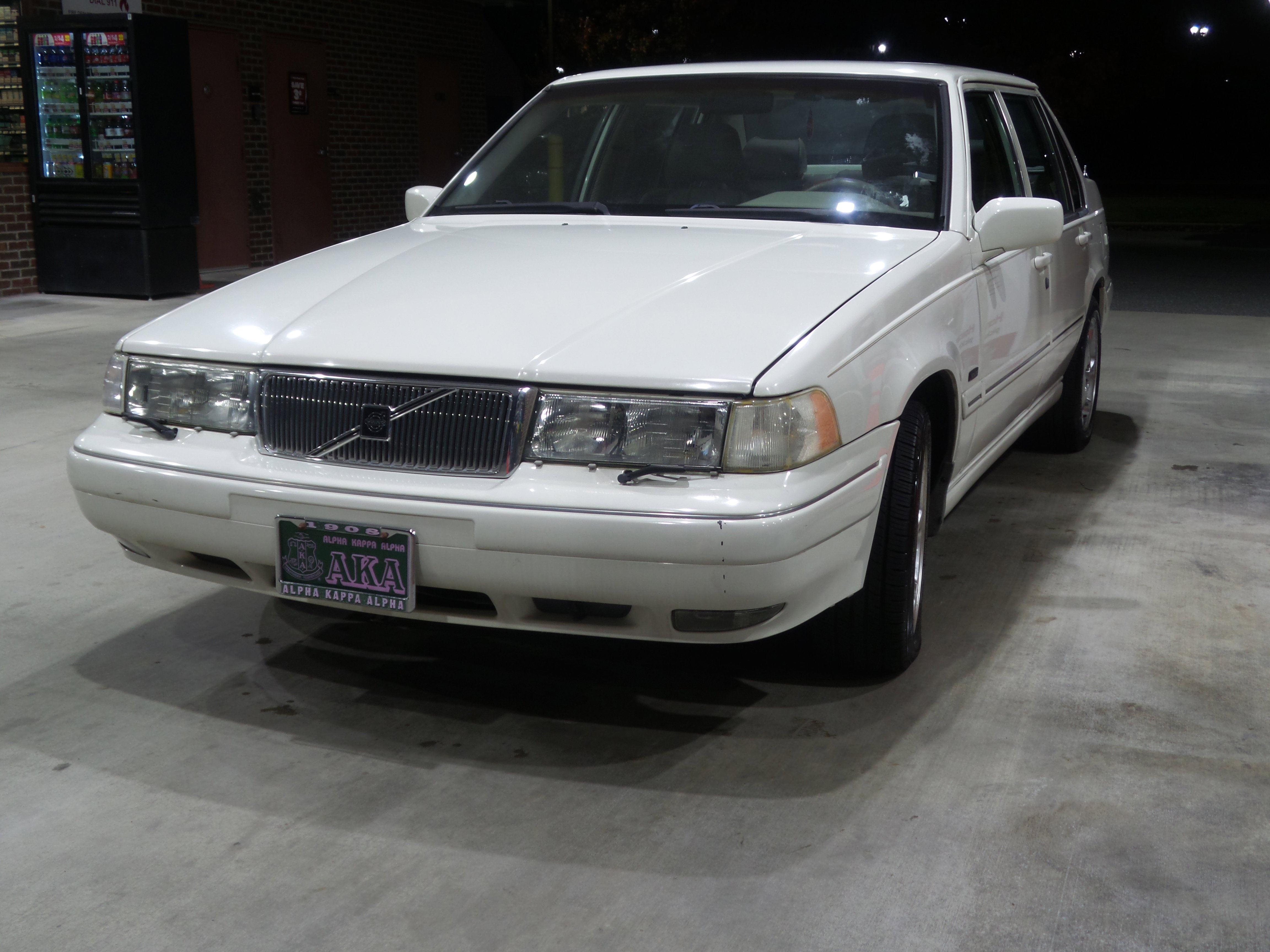 Used 1997 Volvo 960 Sedan RWD image 3