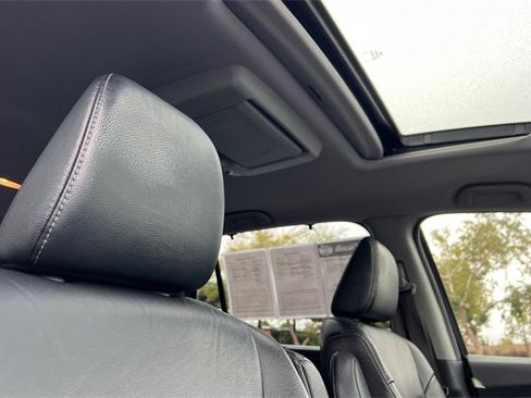 Used 2019 Honda Pilot Touring image 22