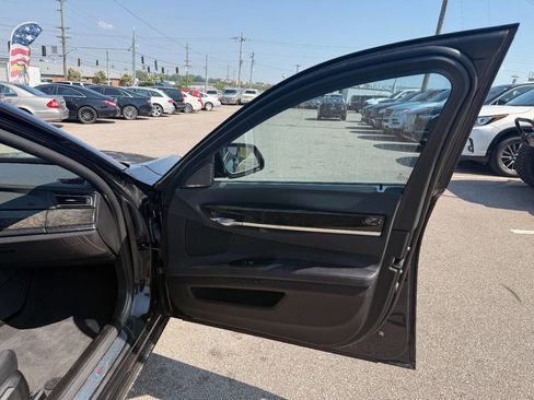 Used 2014 BMW 740Li xDrive w/ Executive Package AWD/4WD image 28