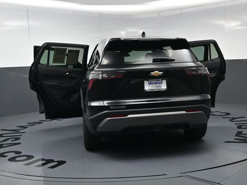 Used 2026 Chevrolet Equinox LT FWD image 27