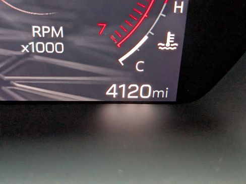 Used 2025 GMC Canyon AT4 AWD/4WD image 24