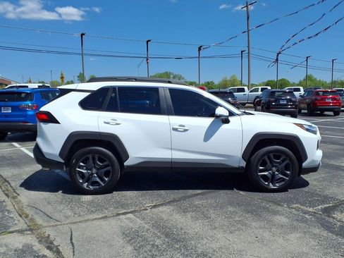 Used 2024 Toyota RAV4 Adventure image 8