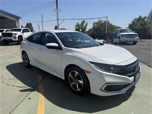 Used 2019 Honda Civic LX image 4