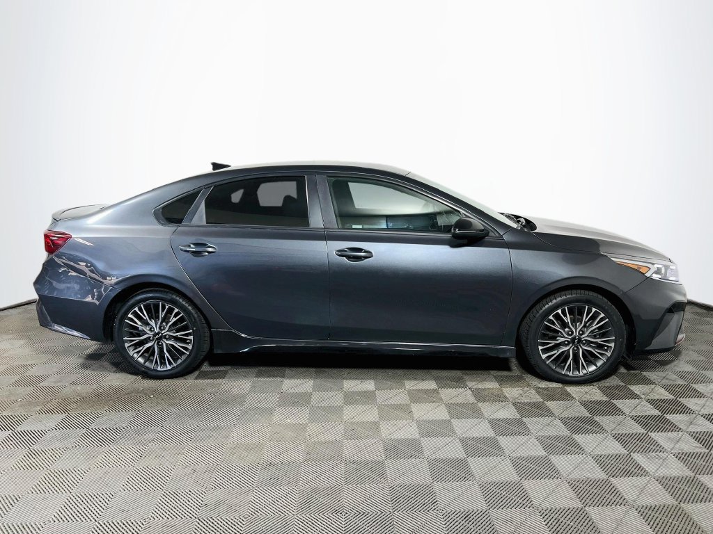Used 2023 Kia Forte GT-Line FWD image 8