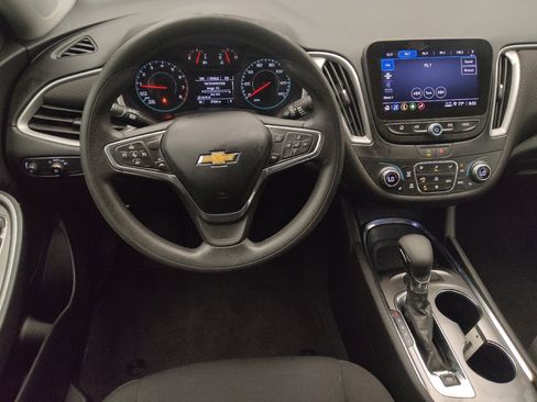 Used 2023 Chevrolet Malibu LT FWD image 22