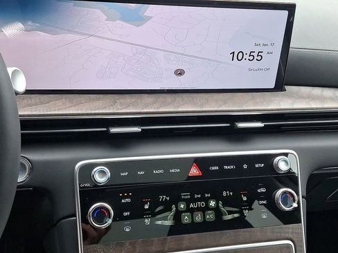 New 2026 Genesis GV80 2.5T Prestige image 16