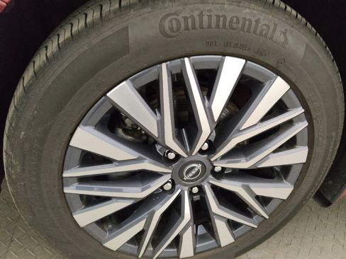 Used 2023 Nissan Altima 2.5 SV AWD/4WD image 31