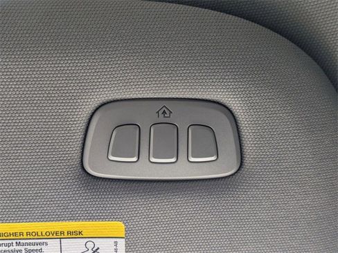 Used 2019 Ford F150 Lariat w/ Equipment Group 502A Luxury image 25