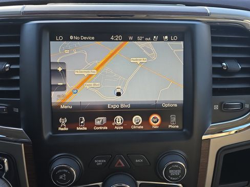 Used 2015 RAM 1500 Laramie w/ Convenience Group image 14