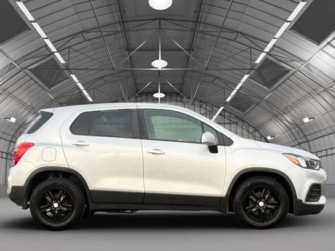 Used 2020 Chevrolet Trax LS w/ Tint and Cruise Package image 8