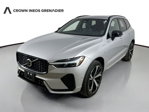 Used 2022 Volvo XC60 T8 R-Design w/ Advanced Package image 1