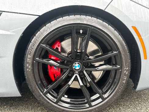 Used 2023 BMW Z4 M40i w/ Premium Package image 4