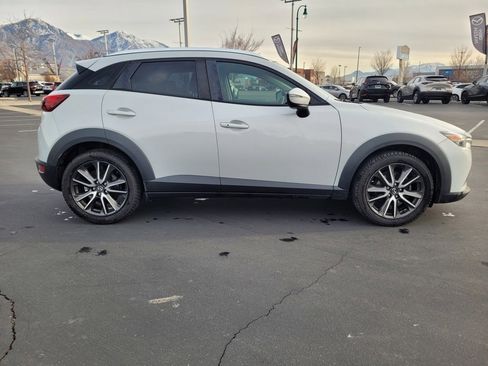 Used 2018 MAZDA MAZDA3 Grand Touring w/ Premium Equipment Package image 7