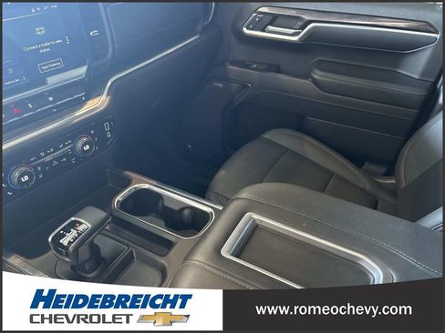 Certified 2022 Chevrolet Silverado 1500 LTZ w/ Technology Package AWD/4WD image 24